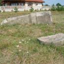 Cmentarz żydowski w Rawie Mazowieckiej - ocalałe macewy